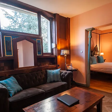 Charme Hancelot Hotel